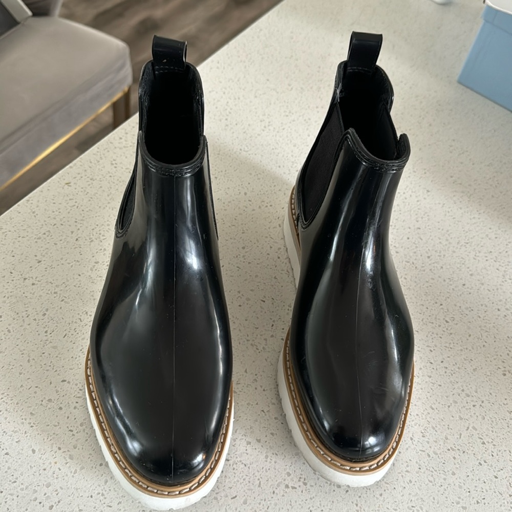 Cougar WaterProof Kensington Black/White Boots Size 6